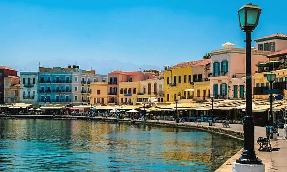 Κρήτη: Αυξημένη κατά 155,2% η κίνηση στο αεροδρόμιο Χανίων το 2021